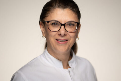 Prof. Dr. med. Rezvan Ahmadi